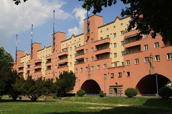 Дом Карл Маркс Хоф Дом Карл Маркс Хоф