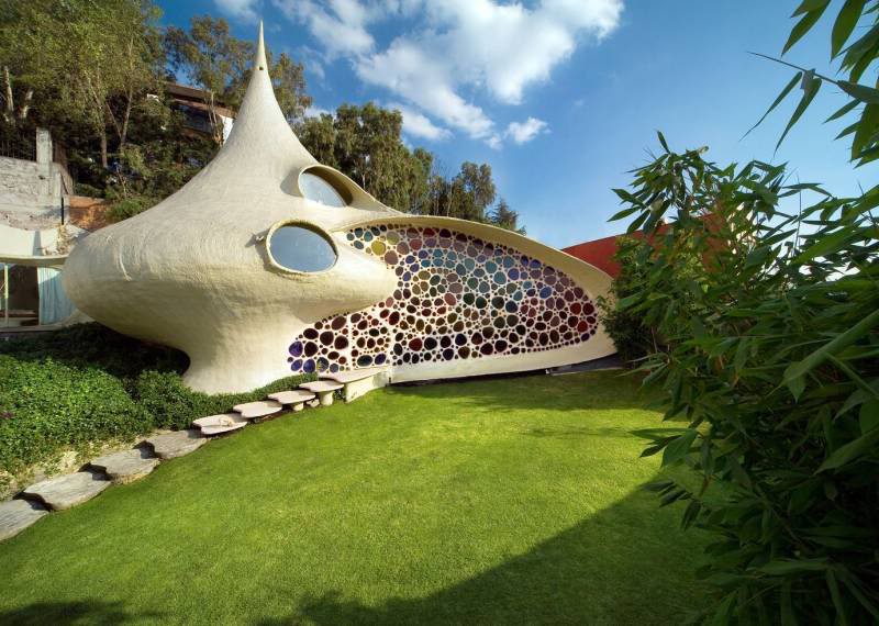 4. Домик моллюска (Nautilus House) в Мексике. 4. Домик моллюска (Nautilus House) в Мексике.