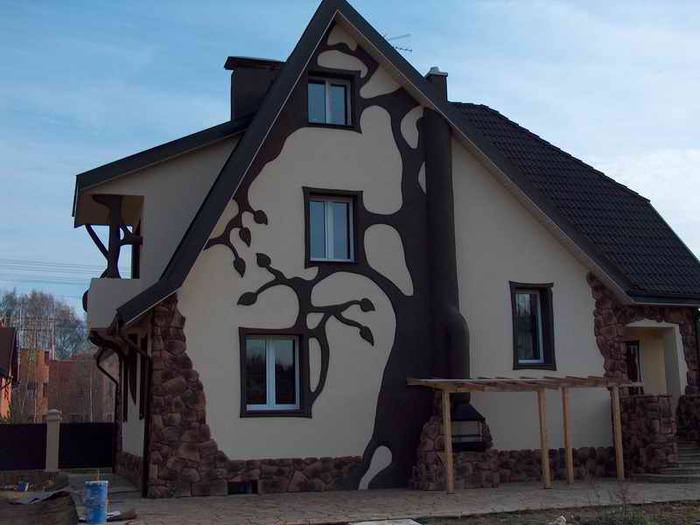 Фасад дачного дома можно украсить различными отделочными материалами