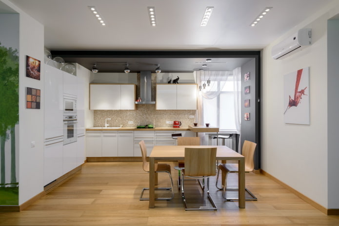 плоские потолочные светильники на кухне