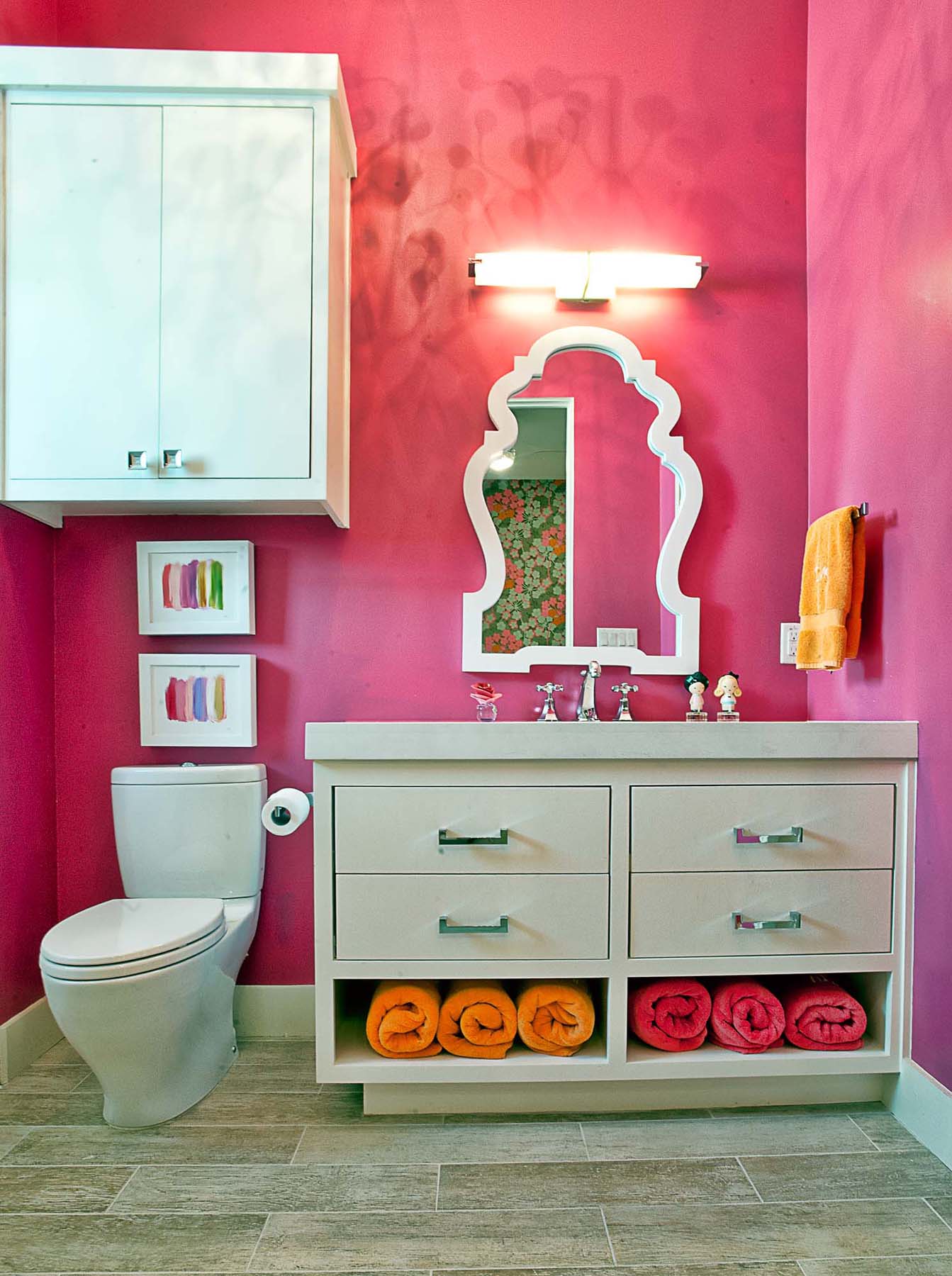 Дизайн интерьера ванной комнаты апартаментов Cat Mountain Residence в Техасе