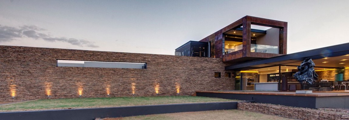 Фасад дома House Boz в Южной Африке