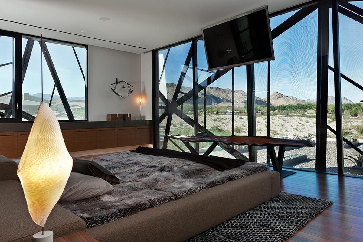 Шикарная спальня дома Tresarca в Лас-Вегасе