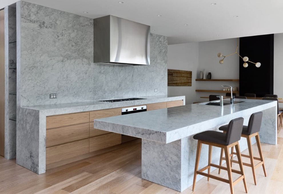 Архитектурный бетон в интерьере кухни
