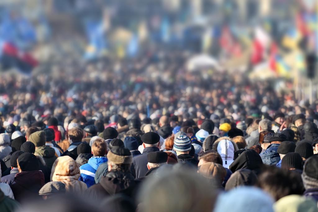 Перенаселенный город