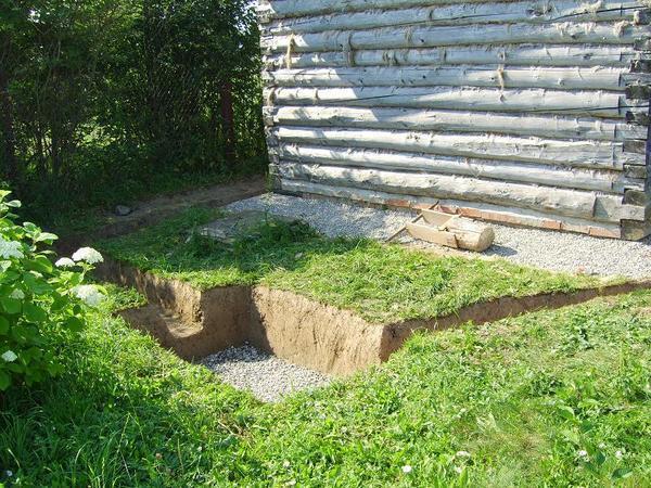 Изучив принцип работы и все нюансы, установить самостоятельно систему канализации для бани несложно