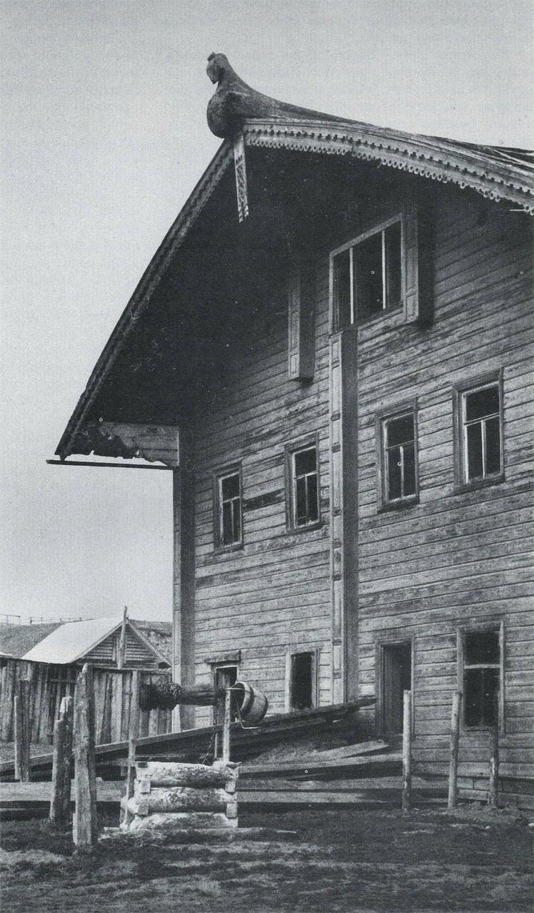 Дом середины XIX века в деревне Наволок. Северная Двина