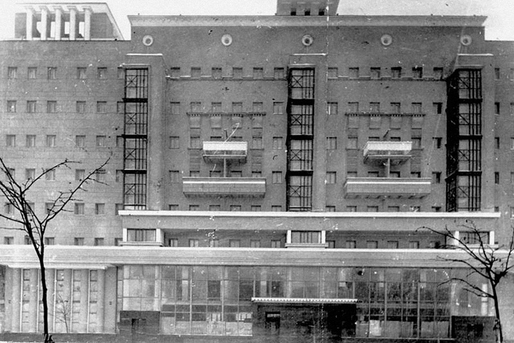 Большая Сухаревская пл., 14/7, архитектор — Д.Д.Булгаков, 1935 год