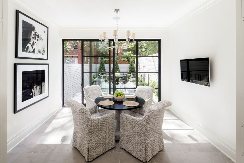 Обеденная зона особняка 460 West 22nd Street в США