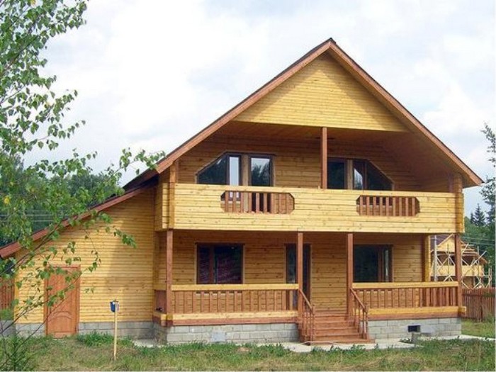 дом деревянный двухэтажный