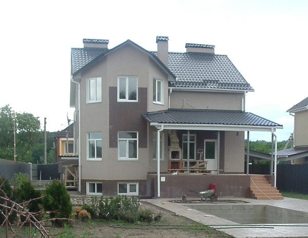 Дом с цокольным этажом Дом с цокольным этажом