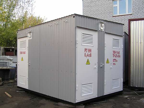 Около дома