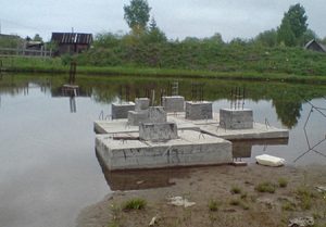 Фундамент на болоте Фундамент на болоте