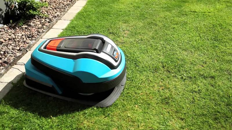 Робот-газонокосилка электрическая самоходная GARDENA R50Li