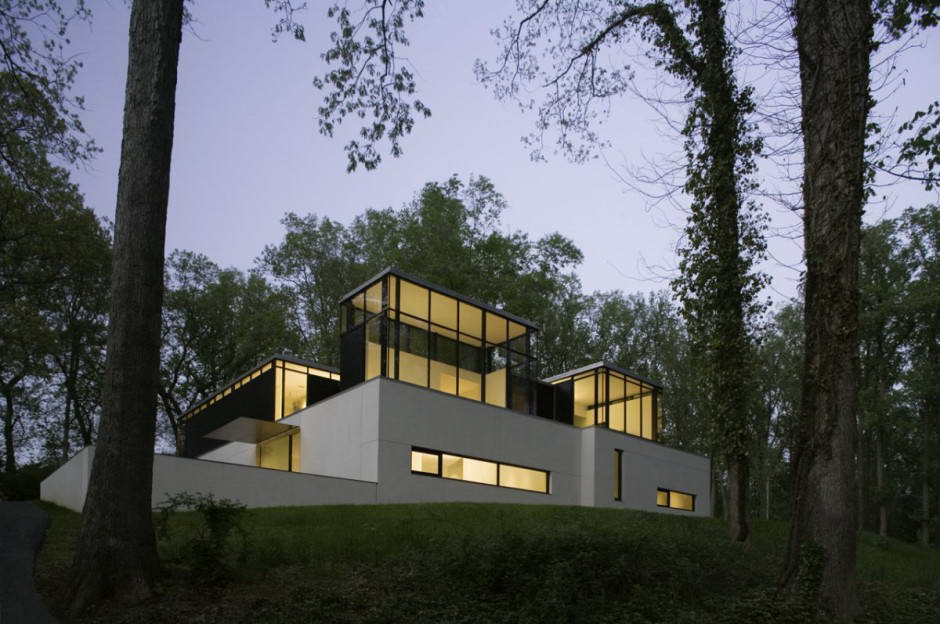 BlackWhite Residence 1