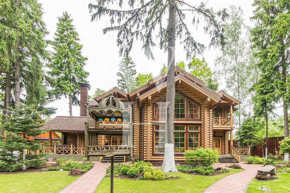 Самые дорогие и роскошные деревянные дома. Фото самых дорогих домов из дерева.